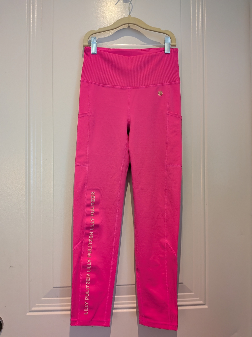 Lilly Pulitzer Hot Pink Active Leggings with Side Pockets